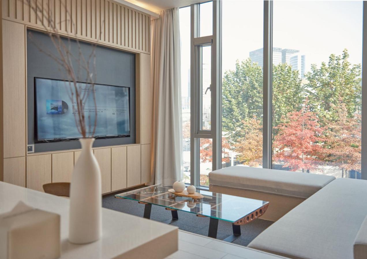 Uh Suite The Seoul Exterior photo