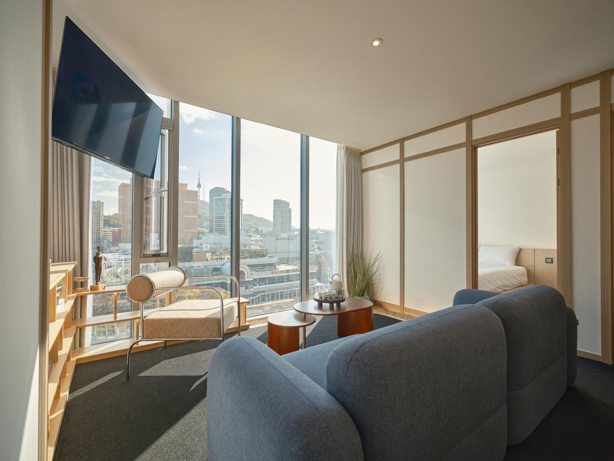 Uh Suite The Seoul Exterior photo
