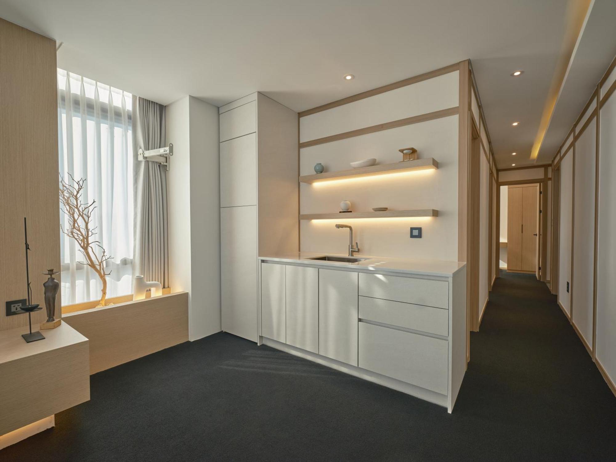 Uh Suite The Seoul Exterior photo